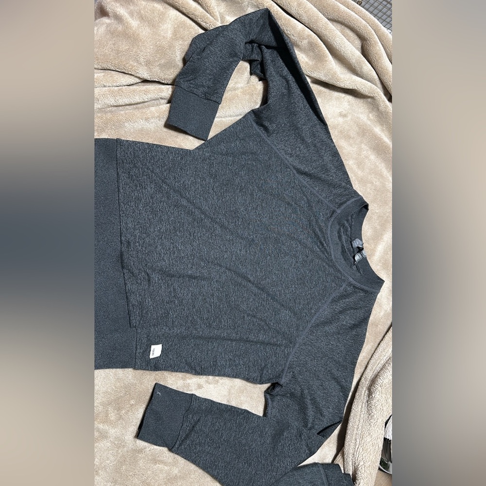 Vuori Halo Long Sleeve  - Dark Gray